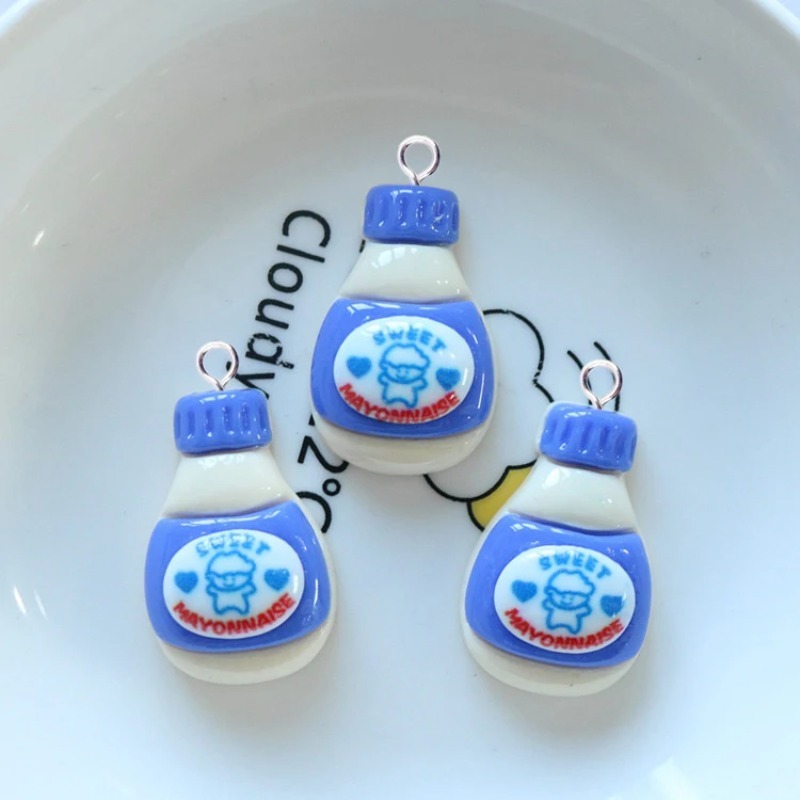10個入り 面白い漫画風パンソース樹脂チャーム サラダトマト - Salad Dressing Bottle のレビューと価格