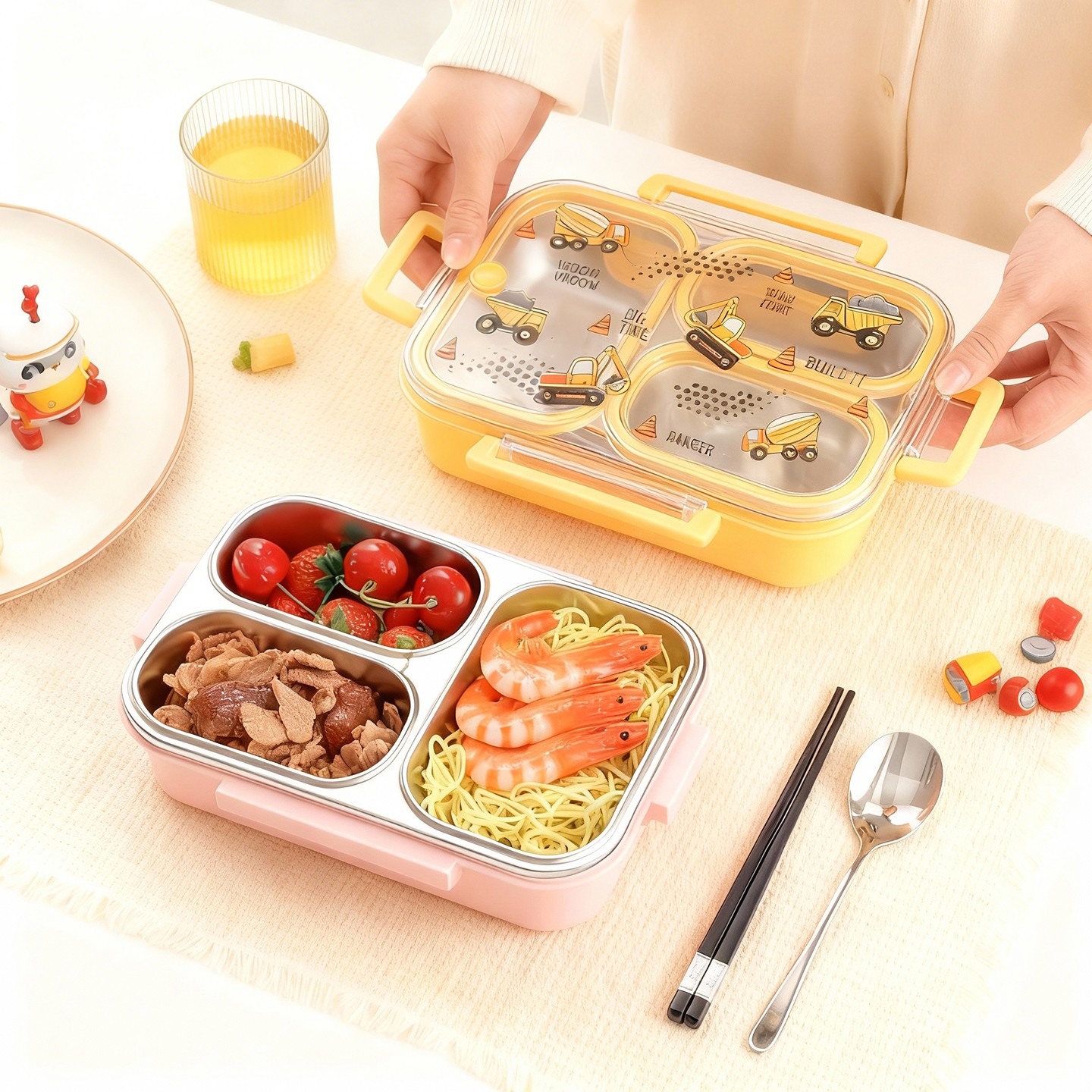 大容量漫画柄子供用ランチボックス、ハンドル付き、持ち運び可能 - Food Storage Box Large のレビューと価格